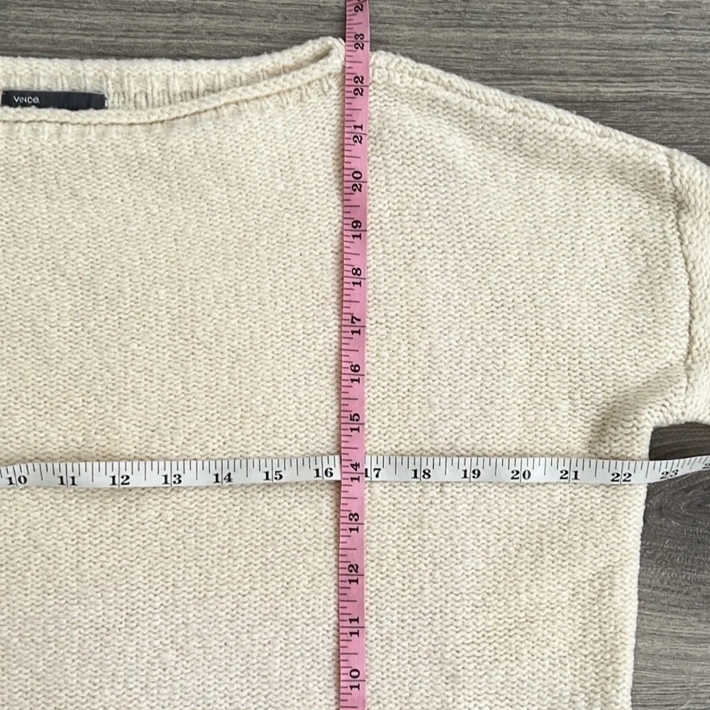 VINCE Wool Blend Sweater Size Small Relaxed Fit Neutral Silk Cashmere Minimalist